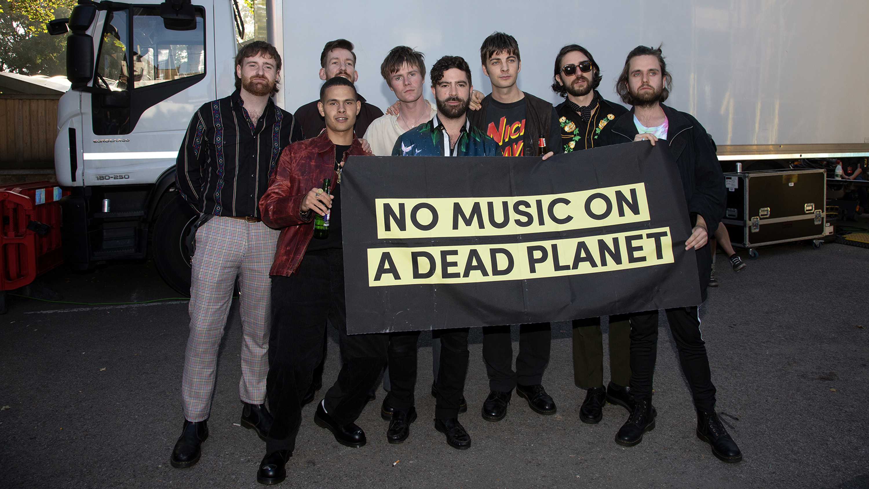 No Music on a Dead Planet