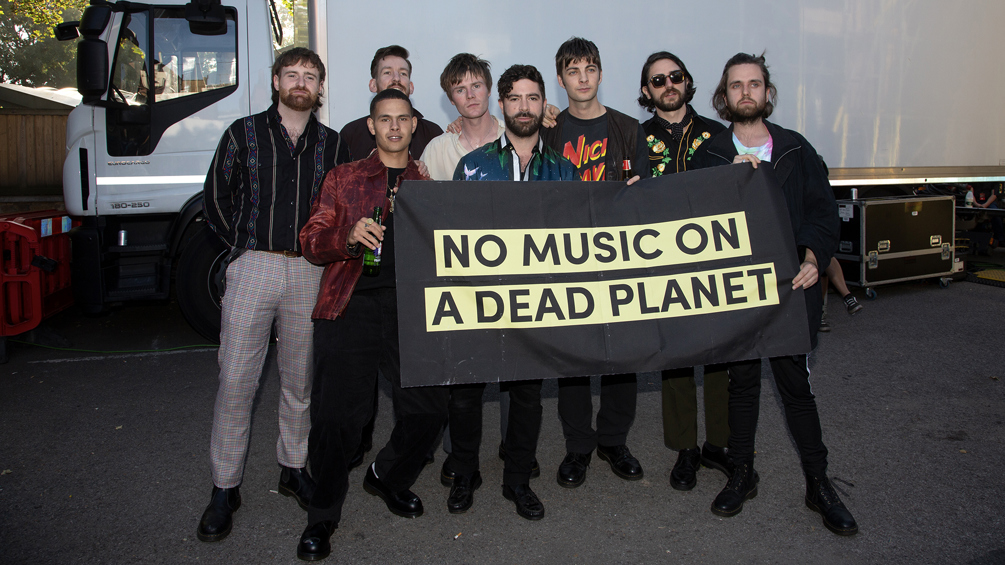 No Music on a Dead Planet