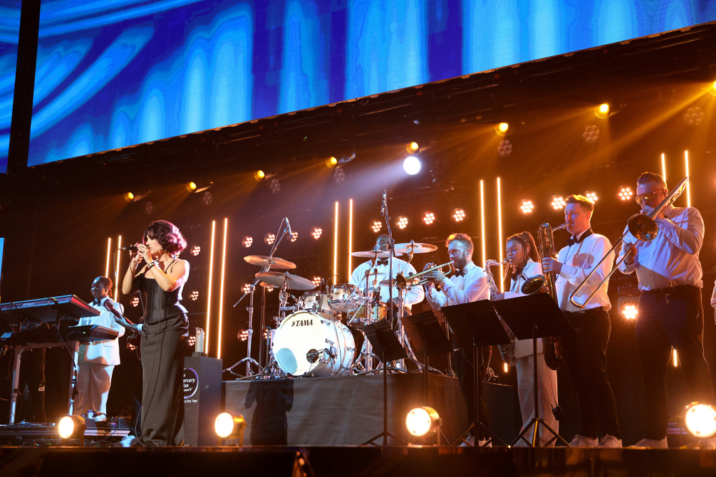 RAYE performs at the Awards Show for the 2023 Mercury Prize with FREENOW.