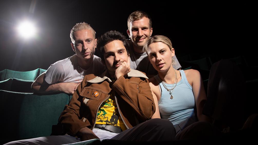 WOLFALICE_02_16x9_id20443_