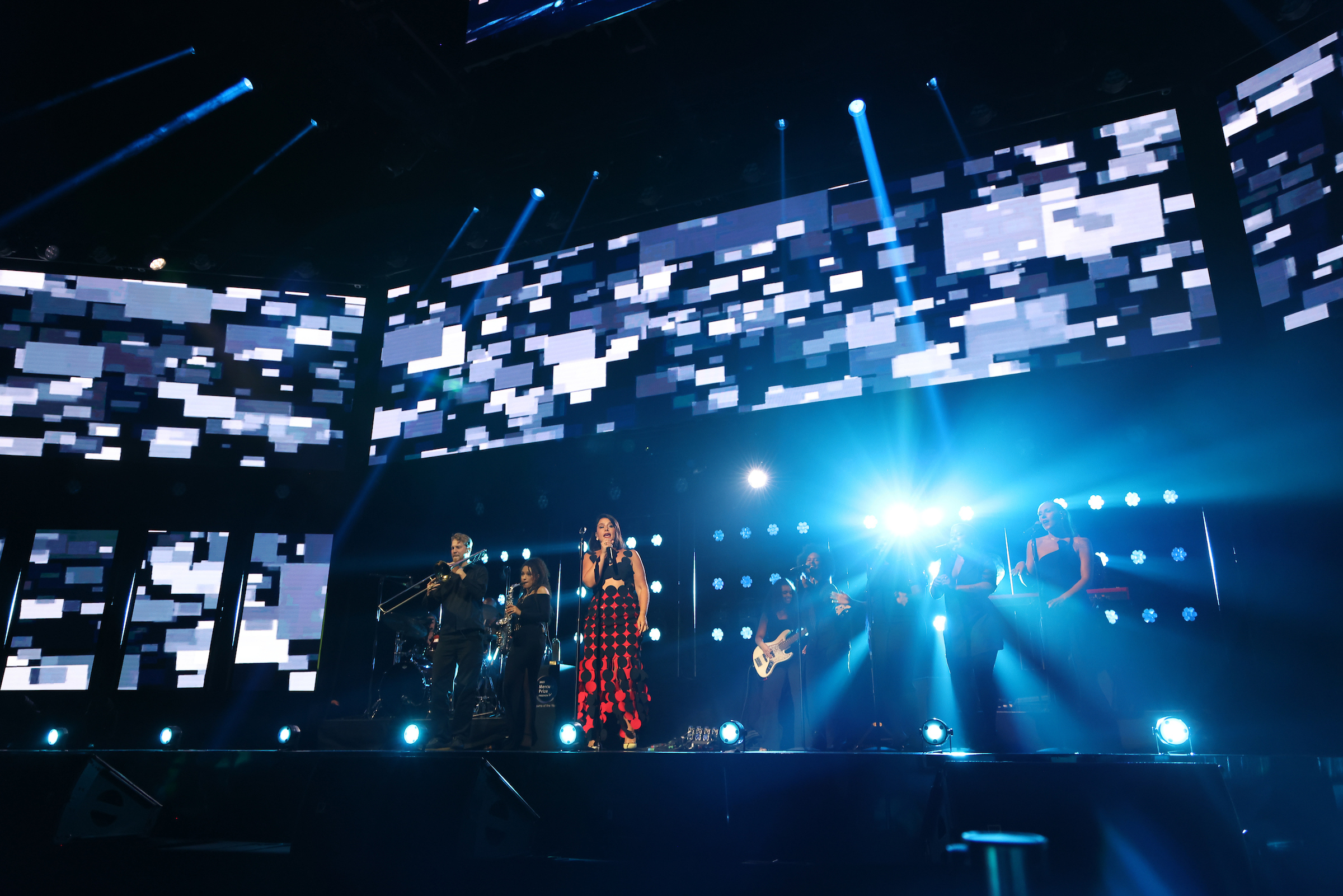 Jessie Ware performs at the Awards Show for the 2023 Mercury Prize with FREENOW.tob